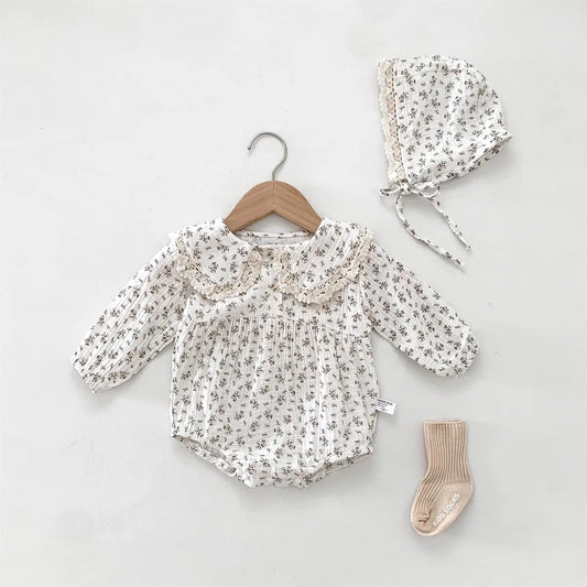 Ensemble Bébé Fille Princesse – Barboteuse à Fleurs avec Col Dentelle + Chapeau | Élégance et Douceur 0–2 Ans